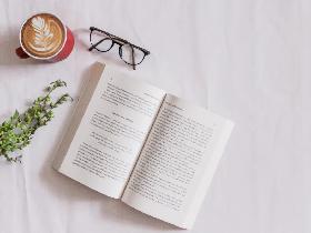 LaTeX 中的页眉和页脚设置